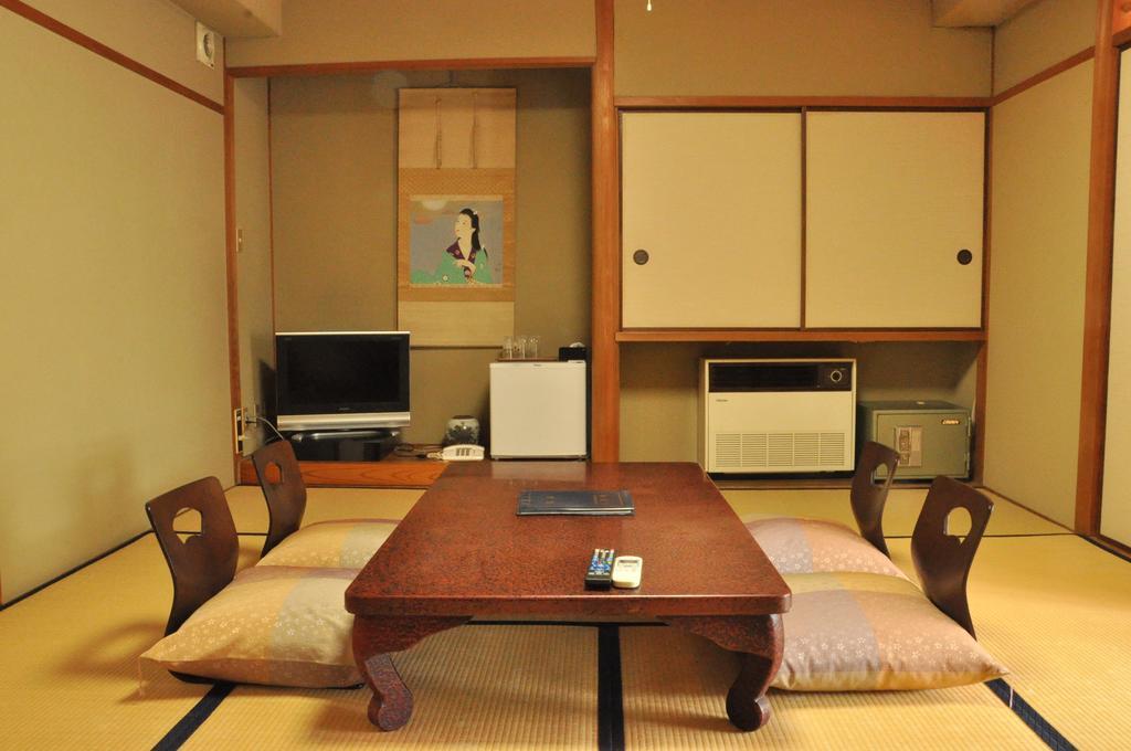 旅館吉萬 高知市 エクステリア 写真
