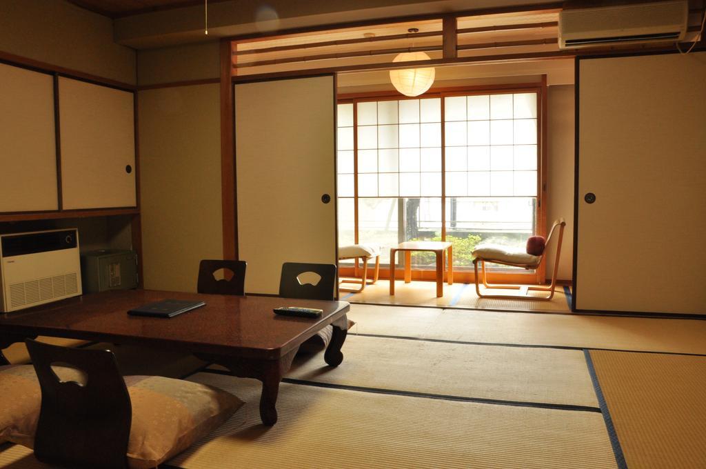 旅館吉萬 高知市 エクステリア 写真