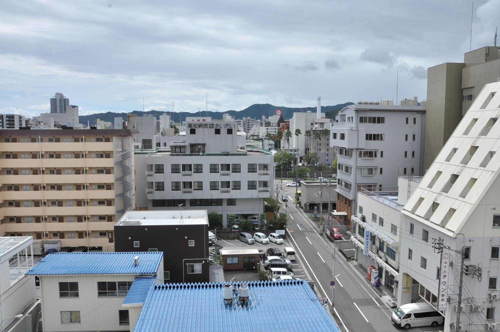 旅館吉萬 高知市 エクステリア 写真